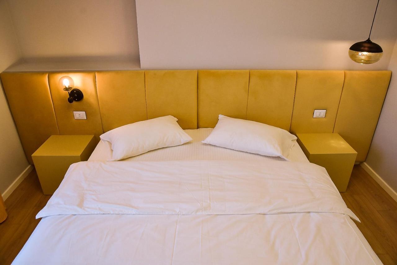 Hotel Jurgen Rinas Kültér fotó
