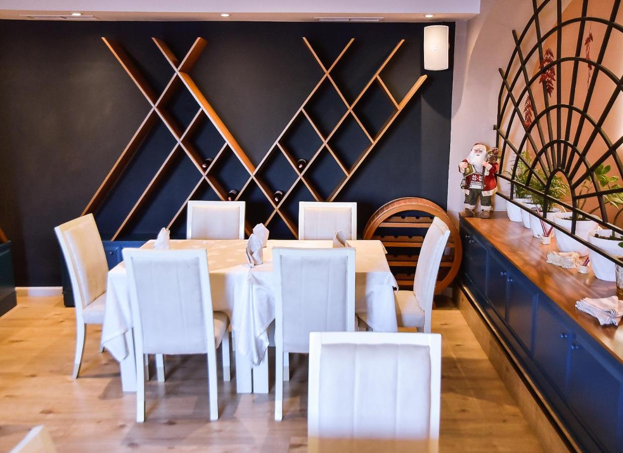 Hotel Jurgen Rinas Kültér fotó