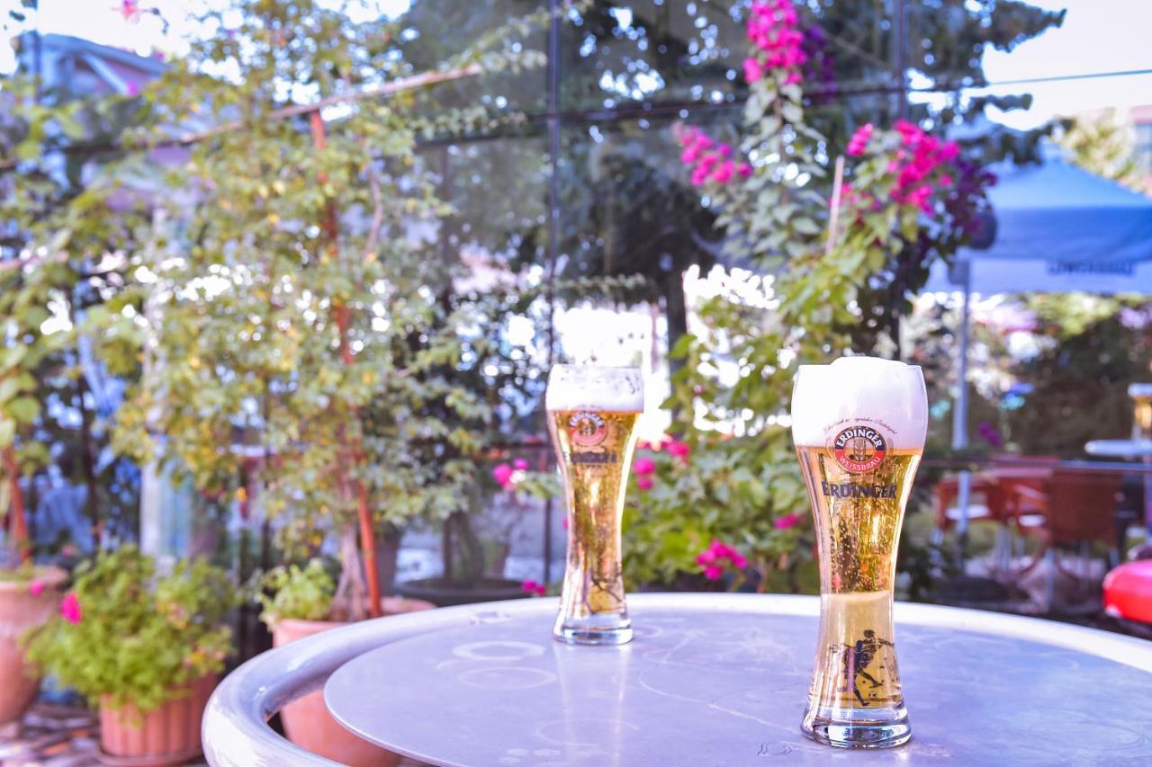 Hotel Jurgen Rinas Kültér fotó