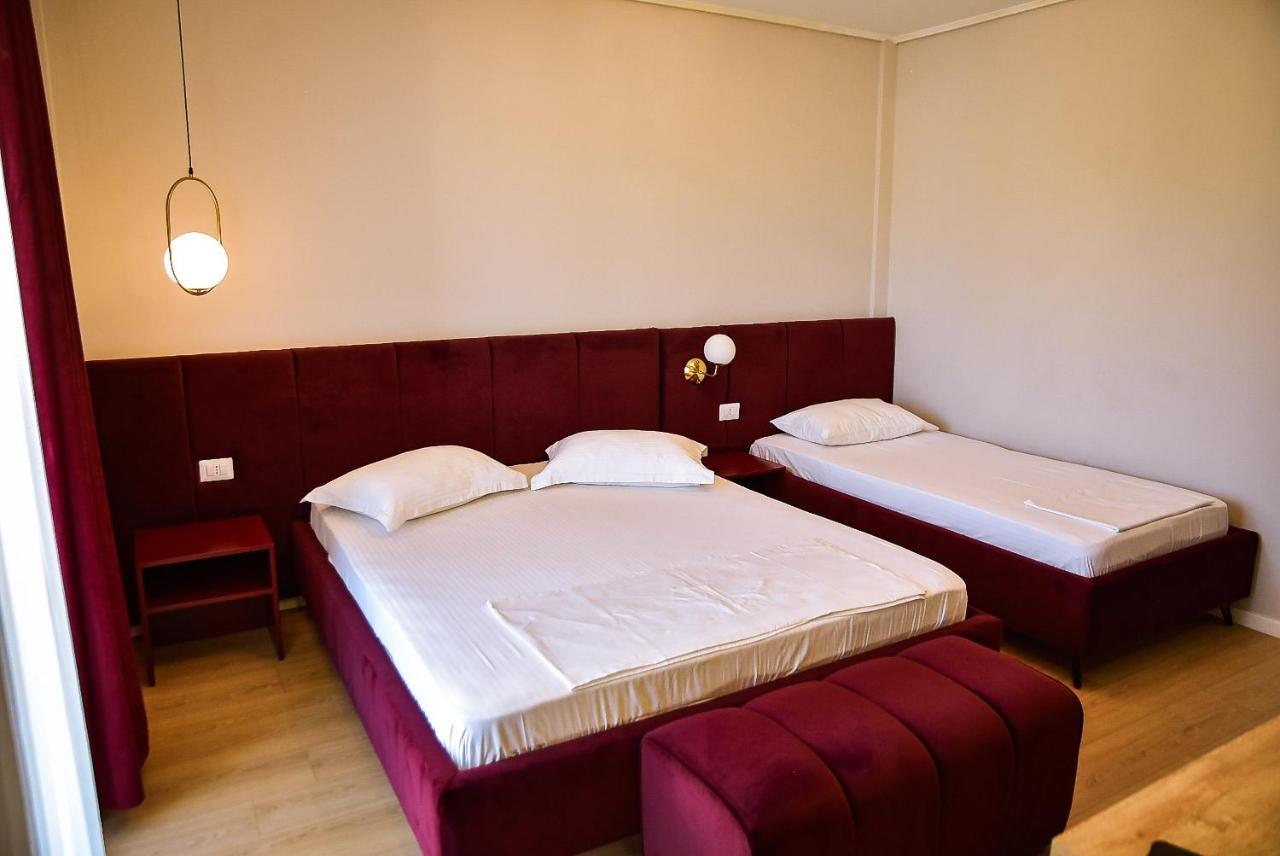 Hotel Jurgen Rinas Kültér fotó